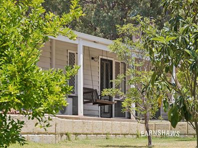 6 Meadow Lane, Parkerville WA 6081