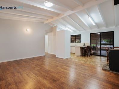 16 Orchard Place, Myalup WA 6220
