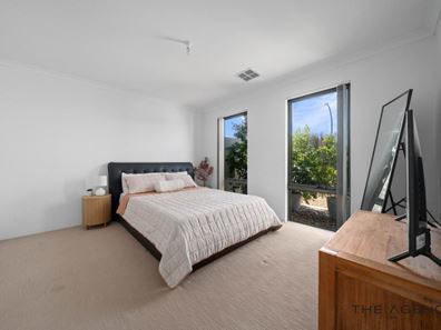 42B Kembla Circle, Madeley WA 6065