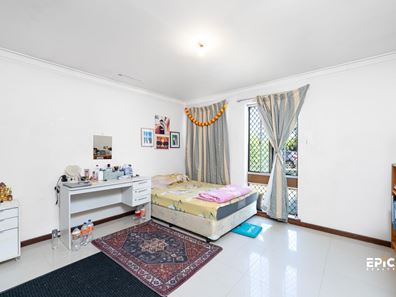 19 Dewey Street, Shelley WA 6148