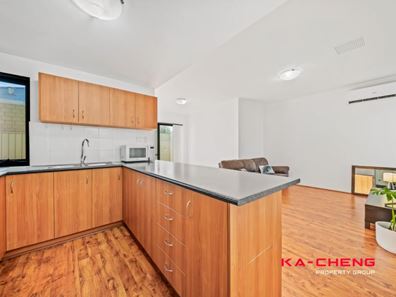 5C Tetworth Crescent, Nollamara WA 6061