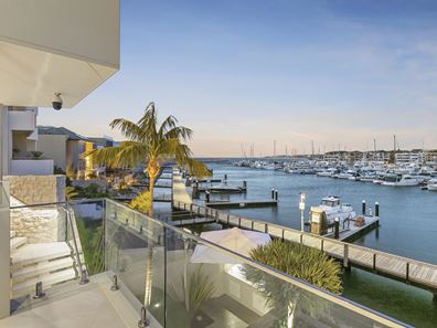4 Southampton Lane, Mindarie WA 6030
