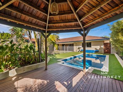 13 AMALFI WAY, Canning Vale WA 6155