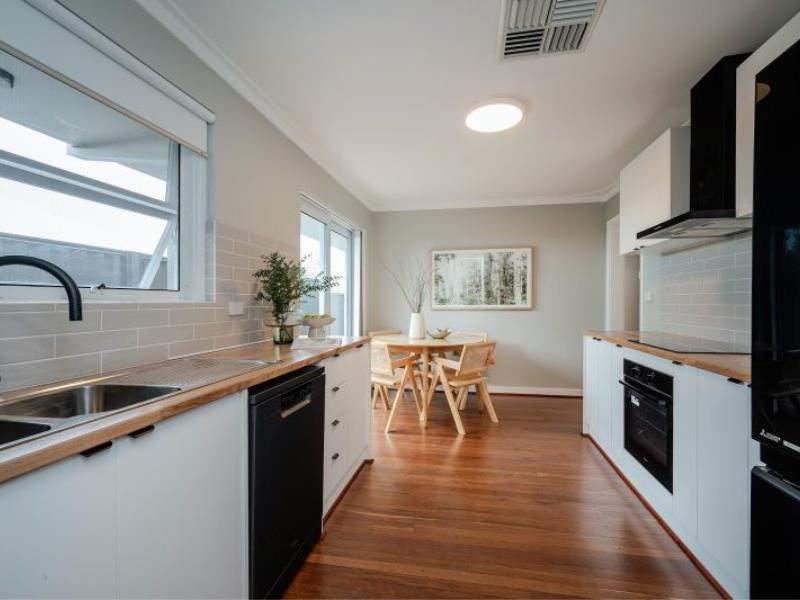 24 Sawle Road, Hamilton Hill