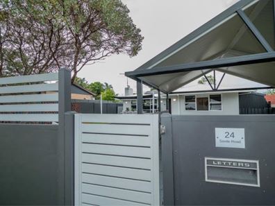 24 Sawle Road, Hamilton Hill WA 6163