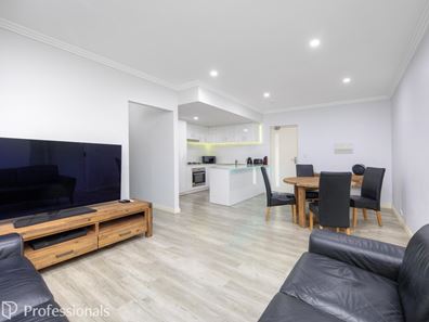 2/4 Mellar Court, Midland WA 6056