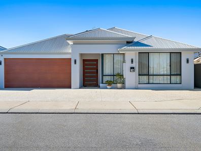 102 Bernborough Ave, Caversham WA 6055