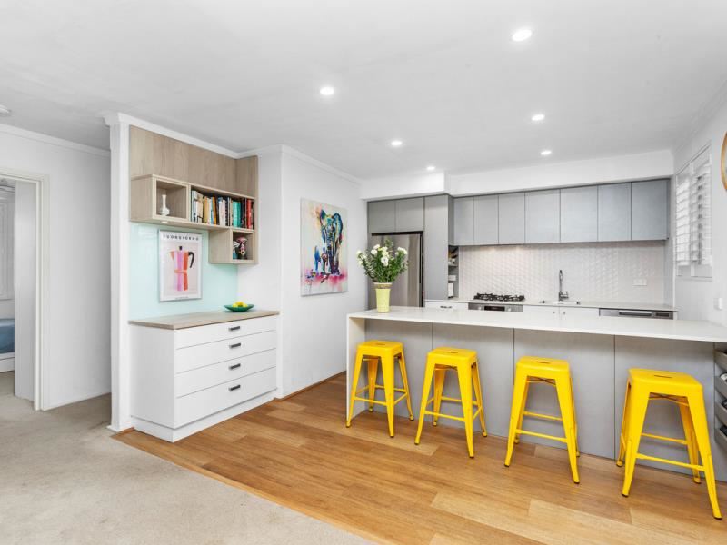 18/9 Freshwater Parade, Claremont