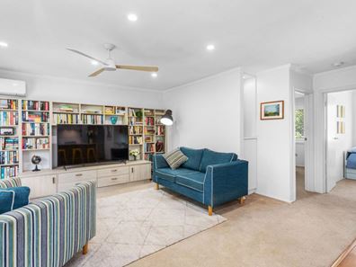18/9 Freshwater Parade, Claremont WA 6010