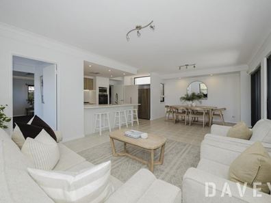 15B Sackville Terrace, Scarborough WA 6019