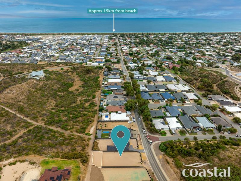 108 Crystaluna Drive, Golden Bay