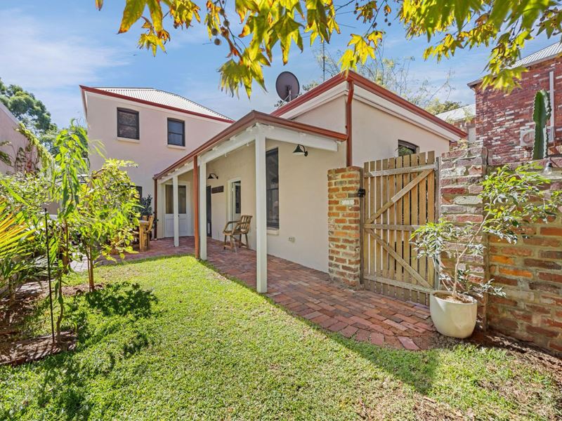 10A Corkhill Street, North Fremantle WA 6159