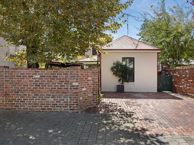 10A Corkhill Street, North Fremantle WA 6159
