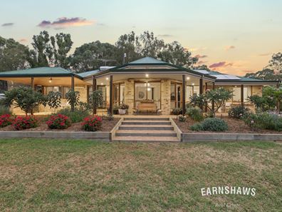 68 Centenary Drive, Gidgegannup WA 6083
