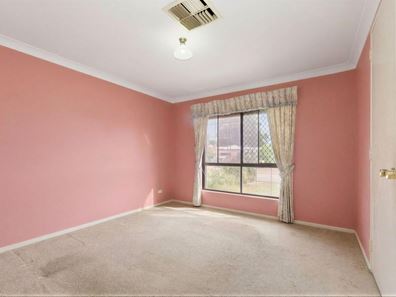 100 Maguire Avenue, Beechboro WA 6063