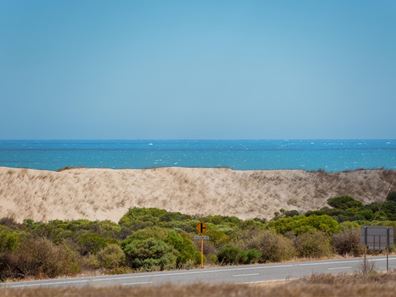 30 Evana Terrace, Wandina WA 6530