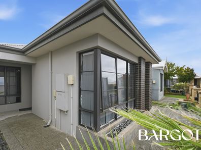 22 Delphi Way, Aveley WA 6069