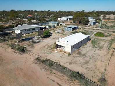 14-16 King Street, Cadoux WA 6466