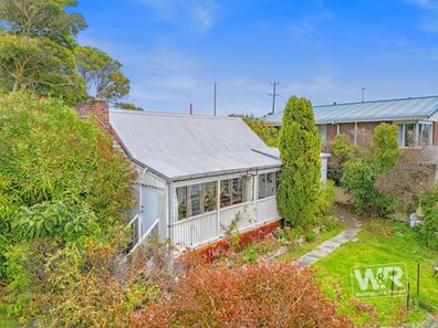 1 Angus Street, Mount Melville WA 6330