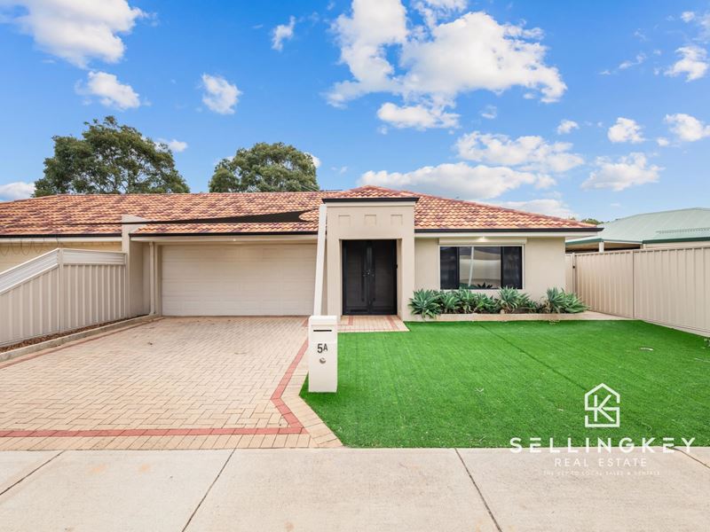 5A WAXBERRY GARDENS, Canning Vale WA 6155