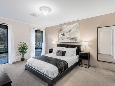 130 Honeywood Avenue, Wandi WA 6167