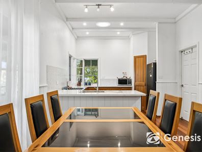 25 Benowa Drive, Glen Forrest WA 6071