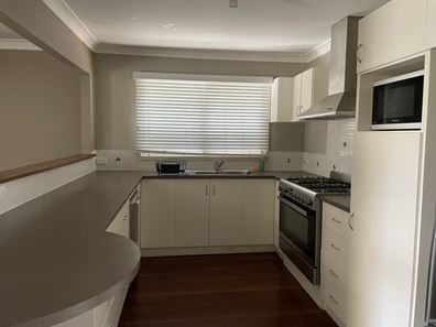 32 Barnes Crescent, East Bunbury WA 6230