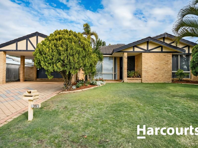 39 Cadoux Loop, Hocking WA 6065