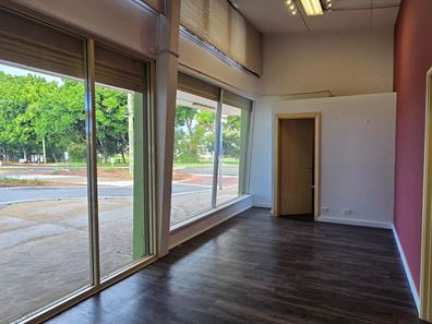 1 Pace Road, Medina WA 6167