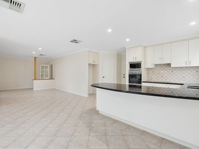 26 Waterview Drive, Woodvale WA 6026