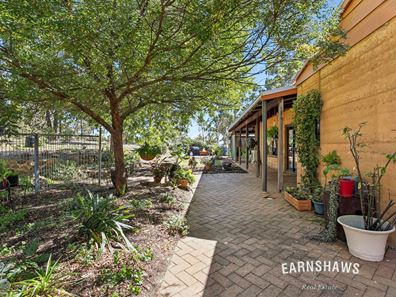 162 Lillie Road, Gidgegannup WA 6083