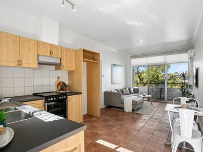 8/160 WATERLOO STREET, Tuart Hill WA 6060