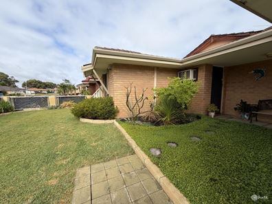 18 Nightingale Way, Warnbro WA 6169