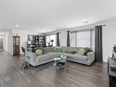 10 Desert Street, Baldivis WA 6171
