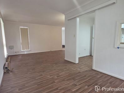 27 Gladstone Road, Armadale WA 6112