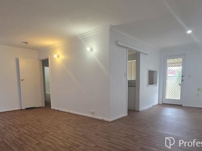 27 Gladstone Road, Armadale WA 6112