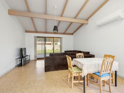 6B WALKER AVENUE, Lancelin WA 6044
