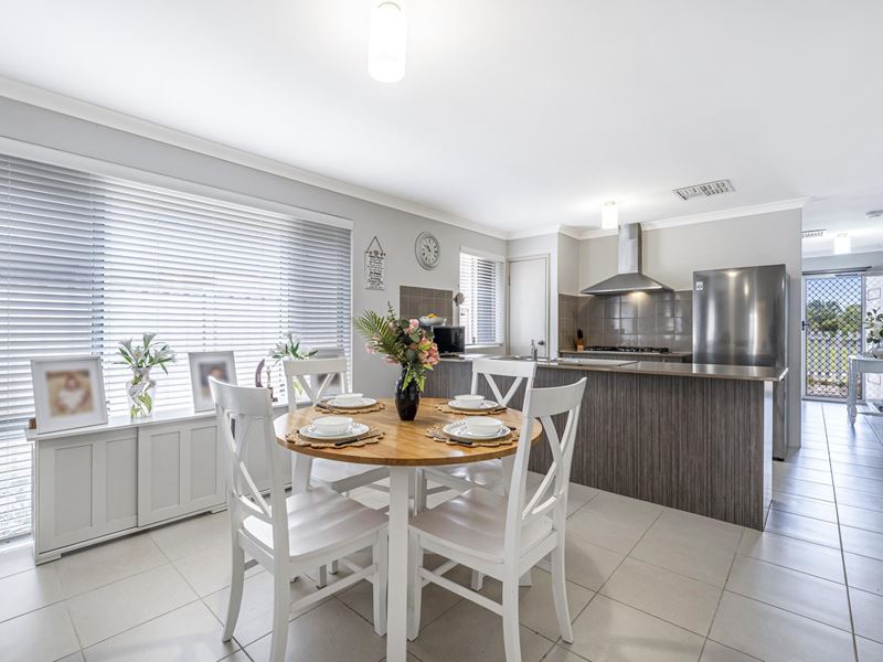 36 Mallina Crescent, Golden Bay WA 6174