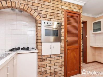 16 Mcbain Court, Langford WA 6147