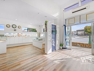 Retail - A SPARKLING BUSINESS OPPORTUNITY