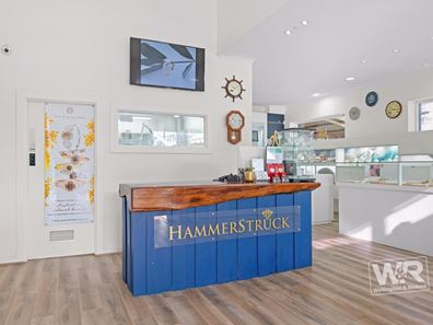 Retail - A SPARKLING BUSINESS OPPORTUNITY