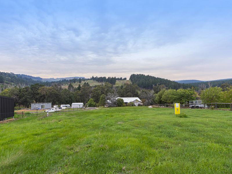 8A Diggers Green, Nannup WA 6275