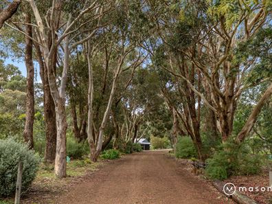 1 Forsyth Glade, Kronkup WA 6330
