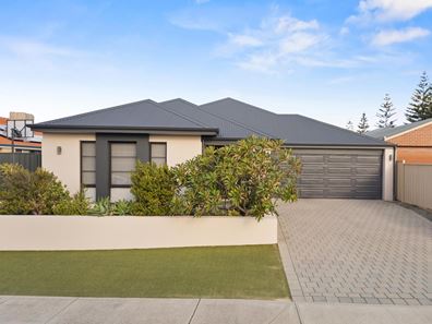4 Vila Do Porto Crescent, Secret Harbour WA 6173
