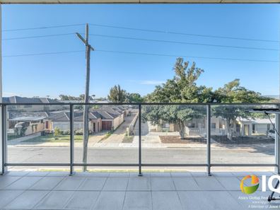 202/9 Central Terrace, Beckenham WA 6107