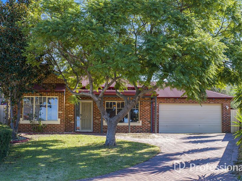 6 Dunn Court, Landsdale WA 6065