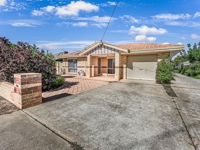 260a Third Street, Wonthella WA 6530