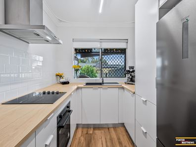 8A Fifth Road, Armadale WA 6112