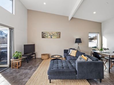 8/23 Fearn Avenue, Margaret River WA 6285