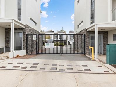 15/22 Westralia Gardens, Rockingham WA 6168
